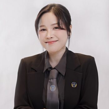 Dr. Le Thi Dung