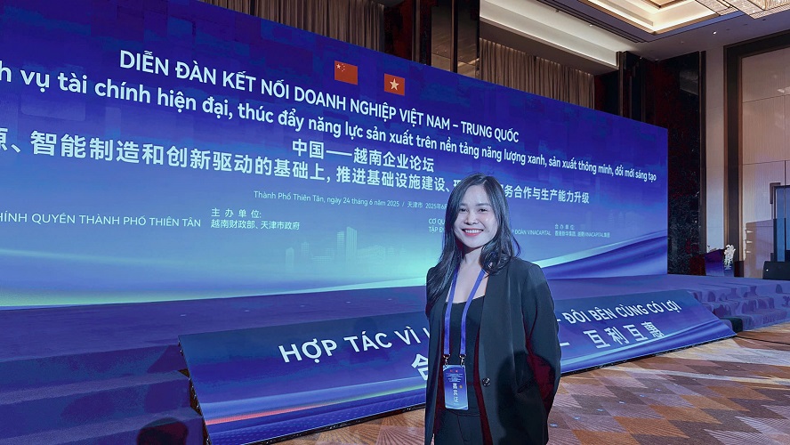 Dr. Lawyer Le Thi Dung – Director of Siglaw Law Firm – Participated in the Vietnam - China Business Connection Forum Dr. Lawyer Le Thi Dung – Participated in the Vietnam - China Business Connection Forum